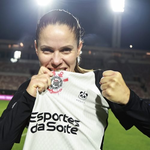 “NÃO SABIA COMEMORAR”