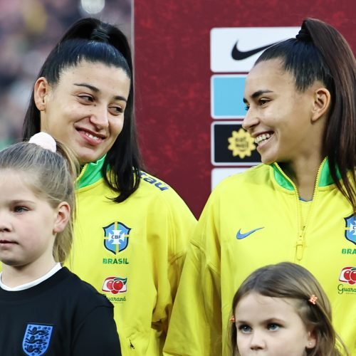 BRABAS NA VITÓRIA DA SELEÇÃO