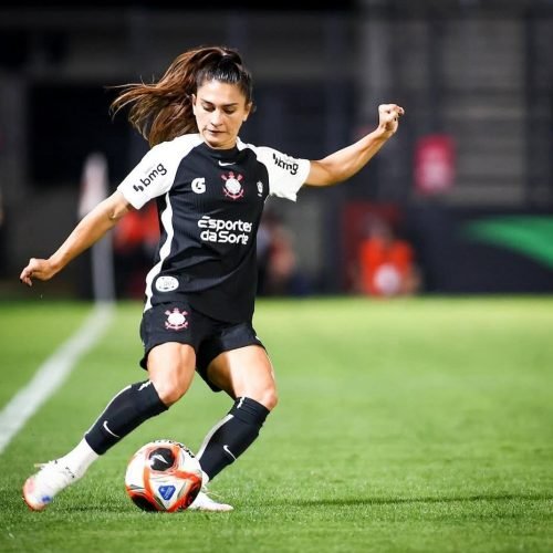 LETÍCIA SANTOS PODE ESTAR DE SAÍDA!